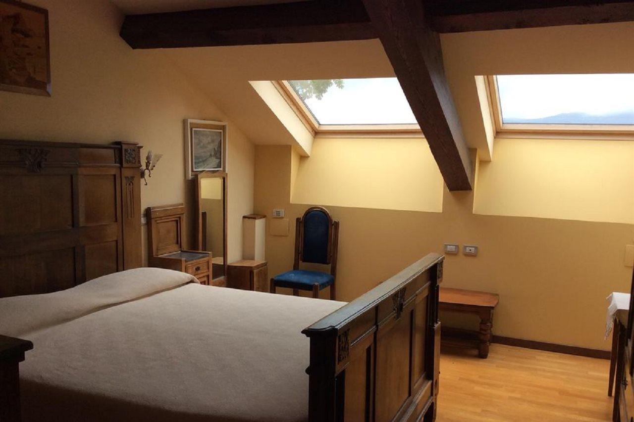 Hotel Villa Della Quercia Verbania Eksteriør billede